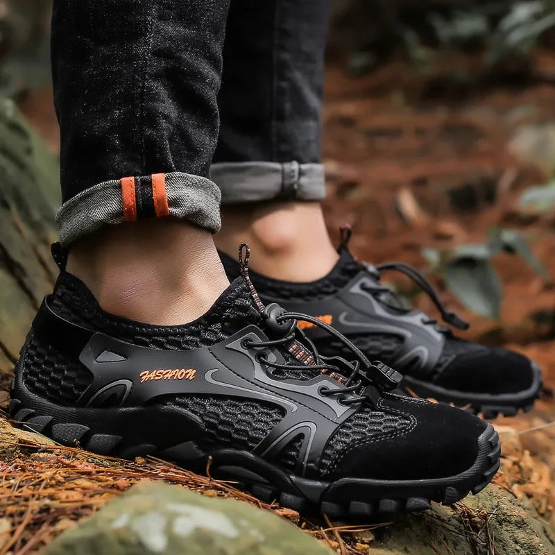 Outdoor Anti-slip Wear-resistant Shoes for Men