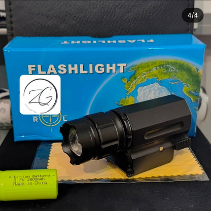 Tactical 500lummen Flashlight